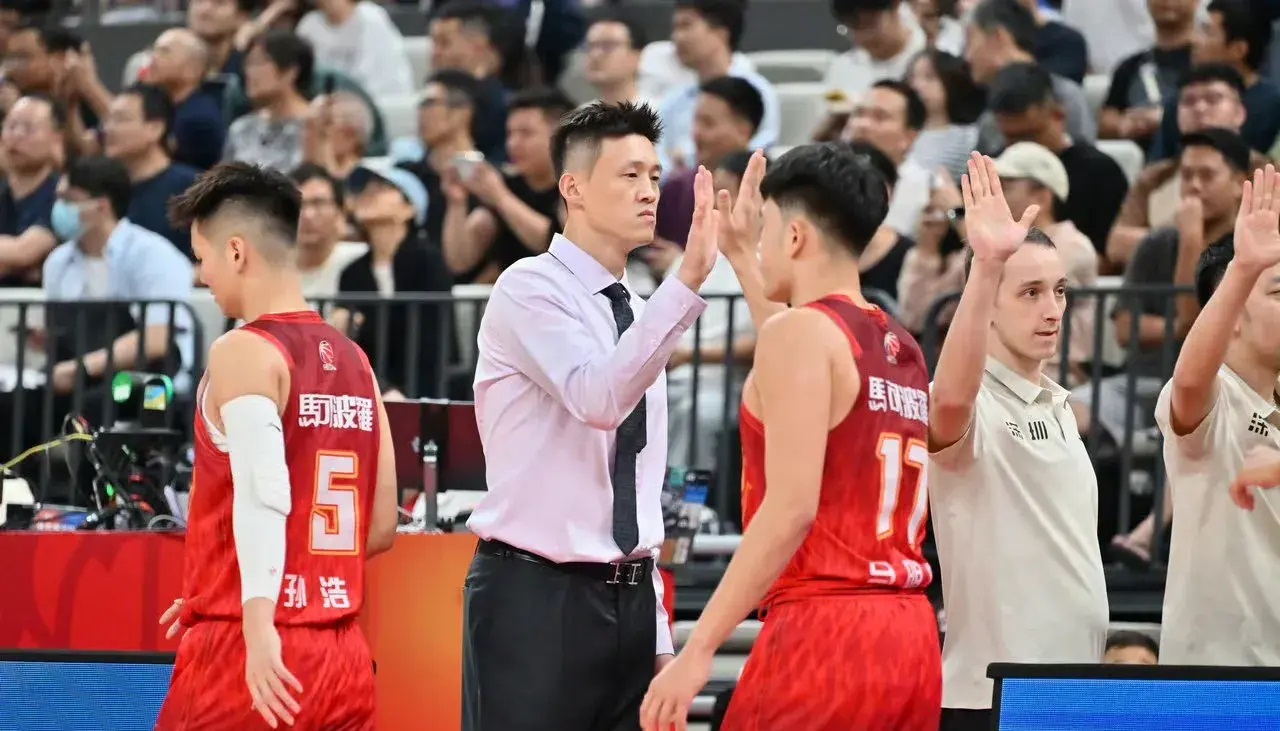 辽宁队训练情况曝光，主帅带领全队不松懈的简单介绍
