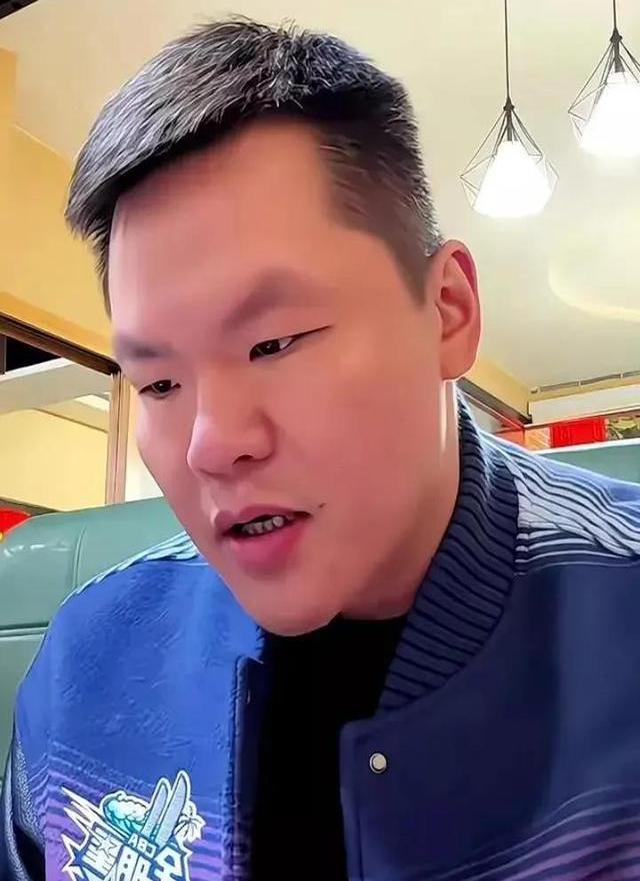 沙尔克士气如虹，迎战强敌信心满满